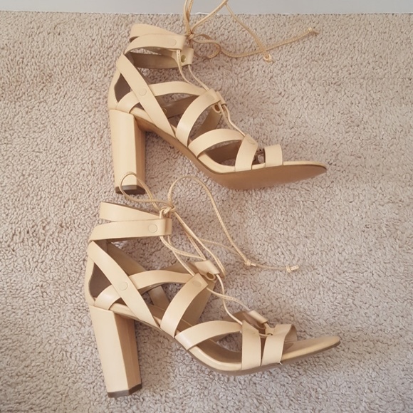 Banana Republic Eryn strappy sandals size 8.5M - Picture 3 of 8